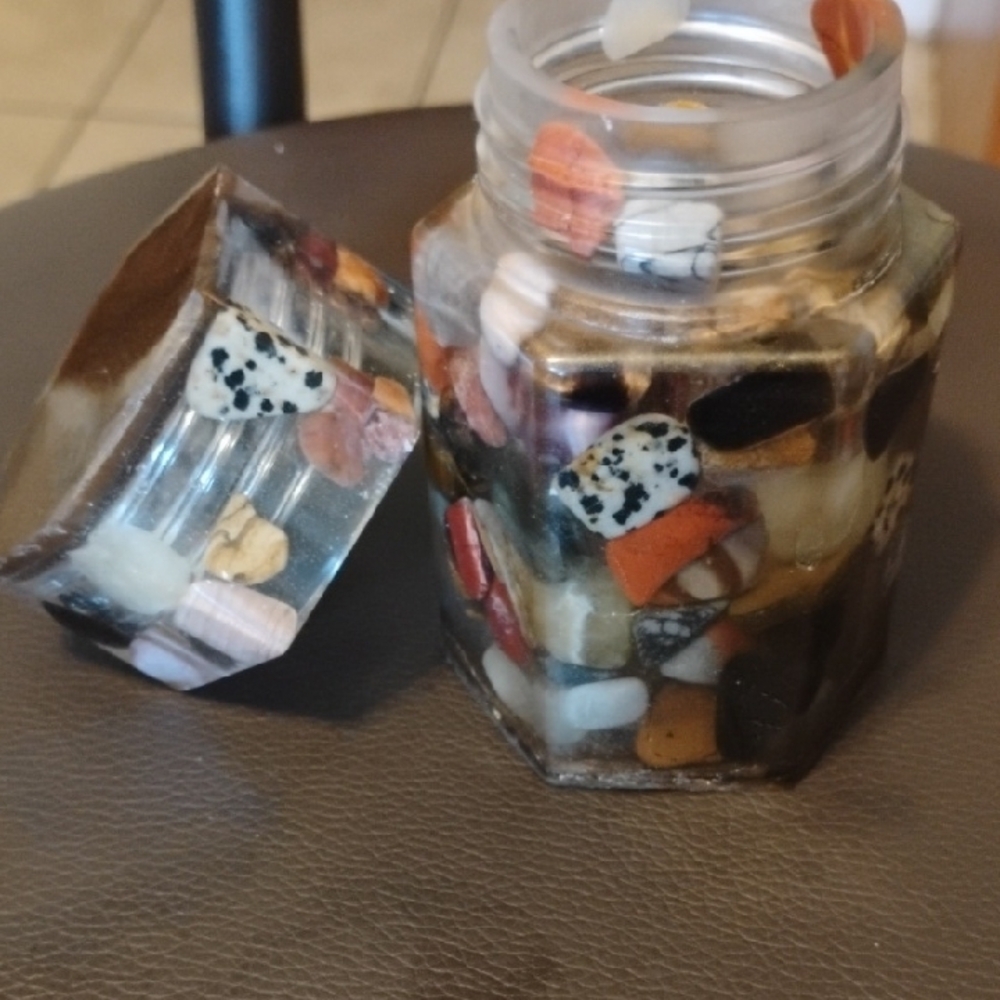 Colorful Stone Resin Container - Picture 3 of 8